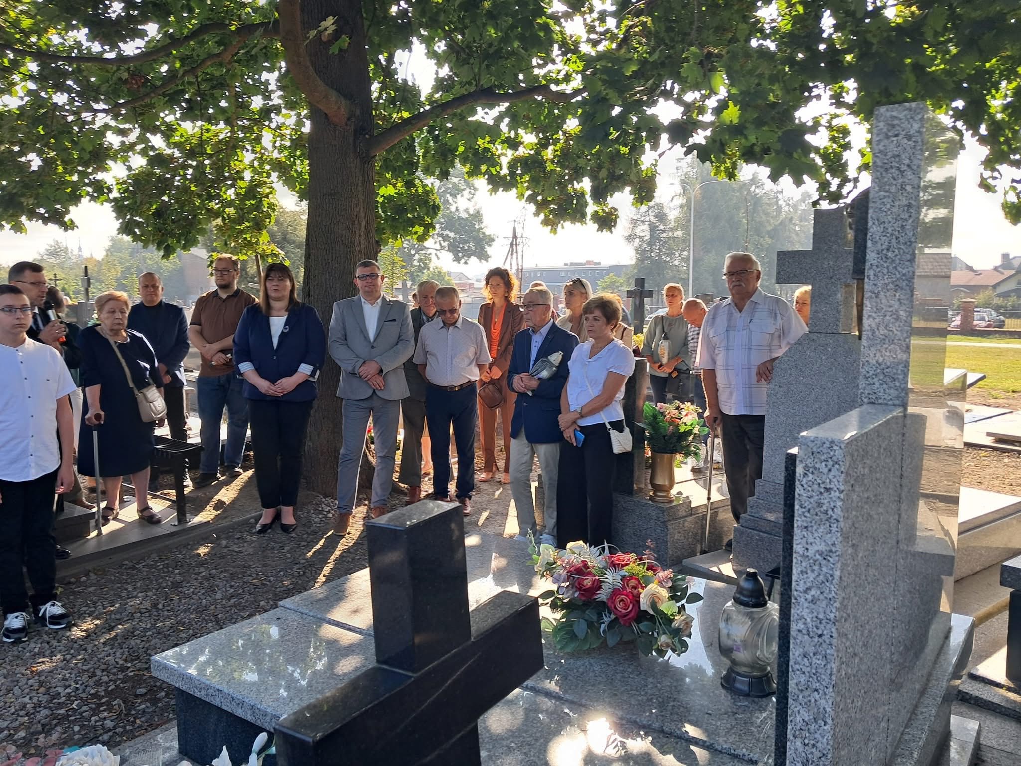 Pamięć o ofiarach bombardowania Kłomnic